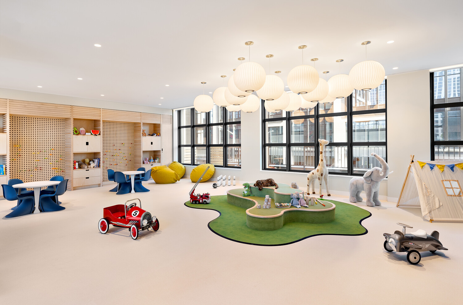 29 HURON Street 6JE