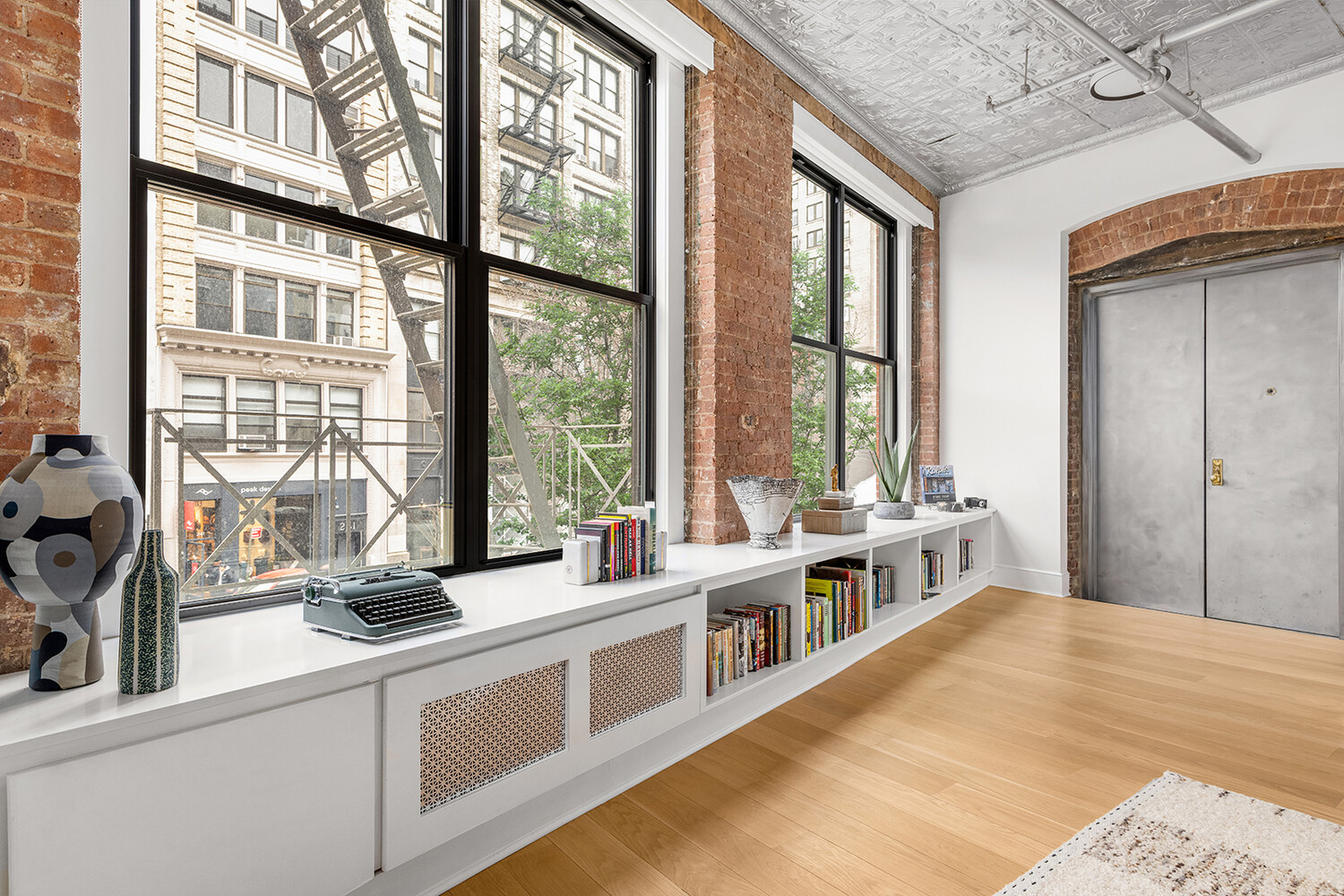 242 LAFAYETTE Street 2N
