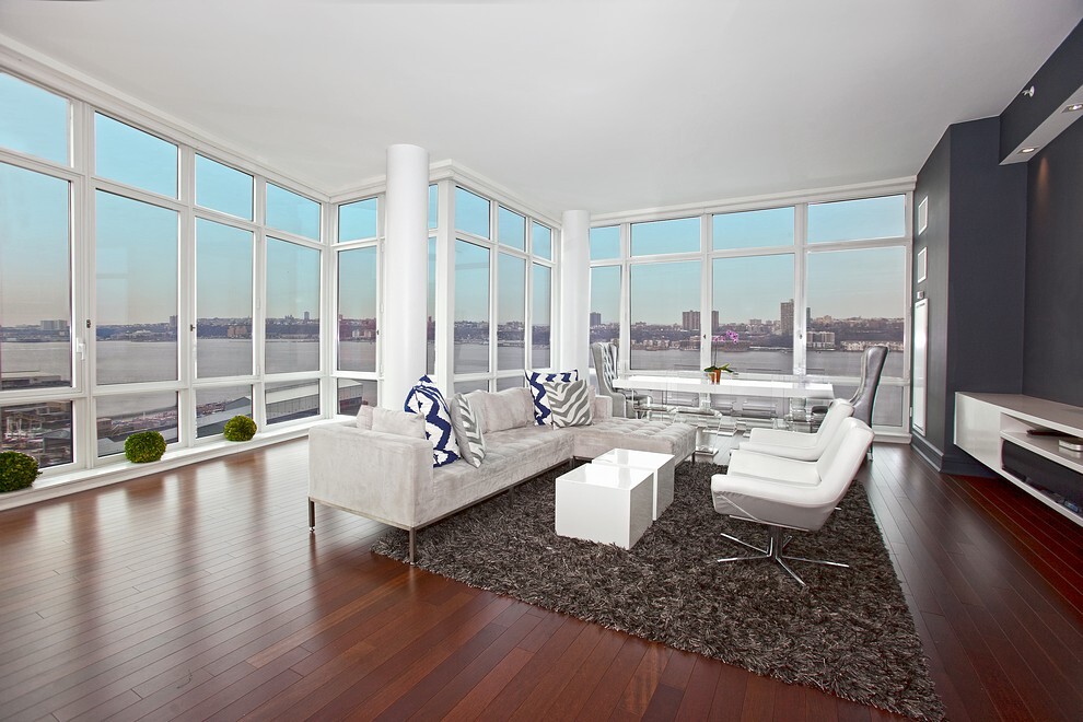 60 RIVERSIDE Boulevard 2011