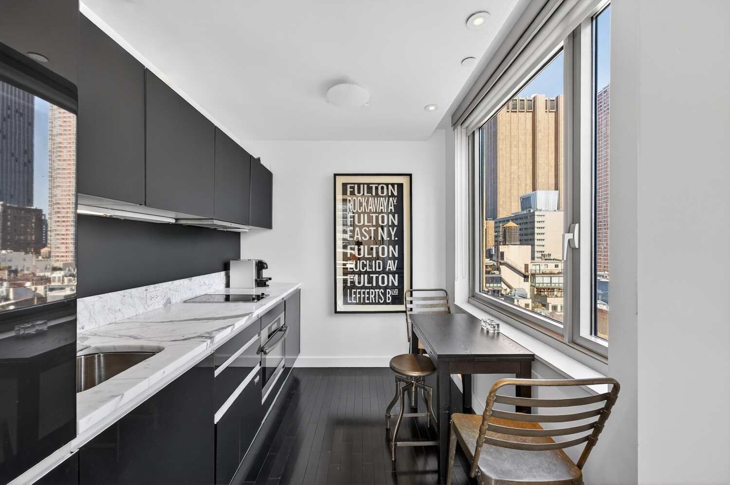85 W BROADWAY 12E