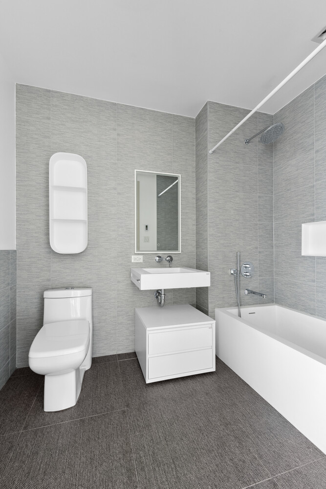 302 E 96TH Street PH6