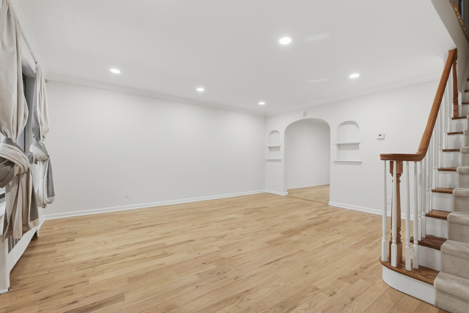 64-36 AUSTIN Street HOUSE