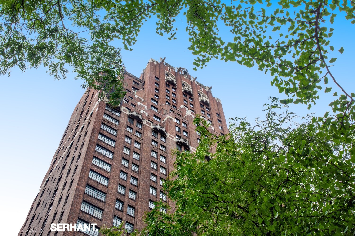 320 E 42ND Street 2301