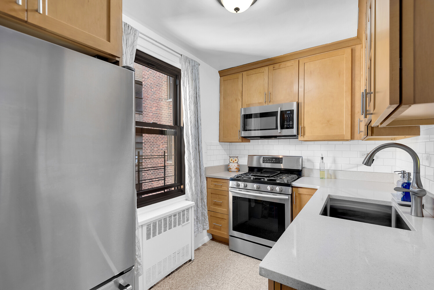 2835 WEBB Avenue 5B