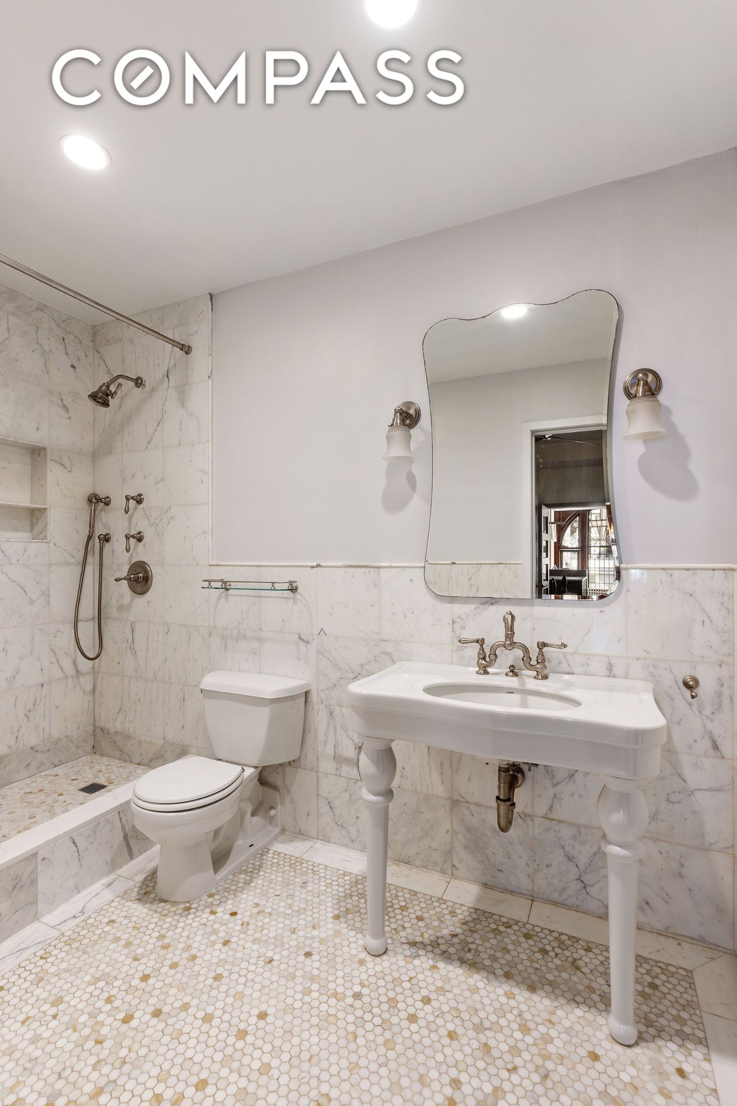 133-131 W 28th Street 2A