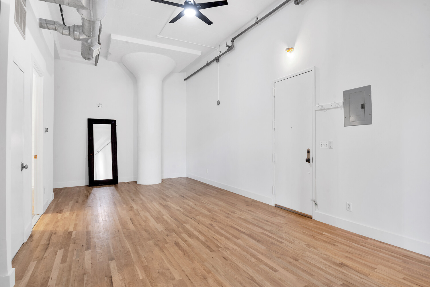 689 MYRTLE Avenue 2H