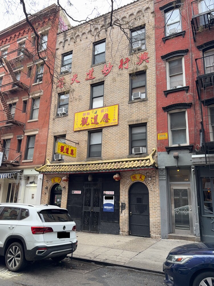 16 SPRING Street GROUND