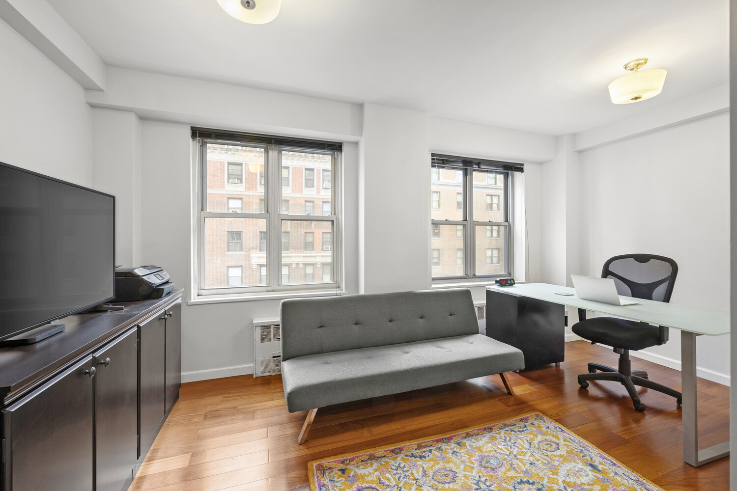 310 LEXINGTON Avenue 10FG