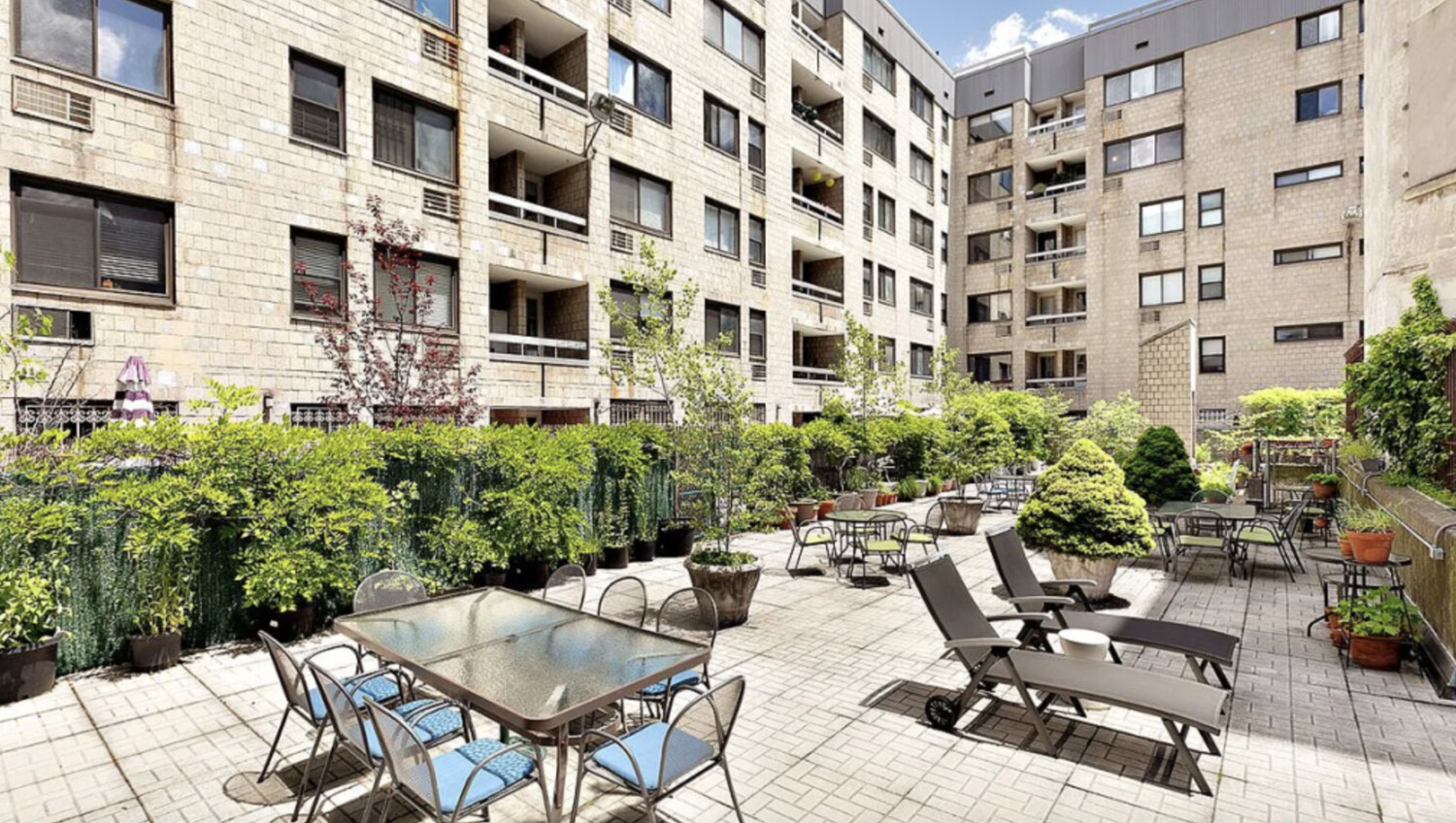 85 8TH Avenue 5L