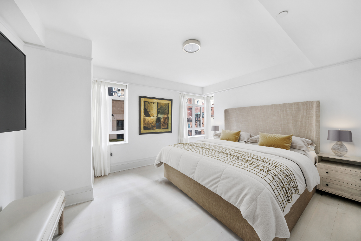 21 E 61ST Street 6A