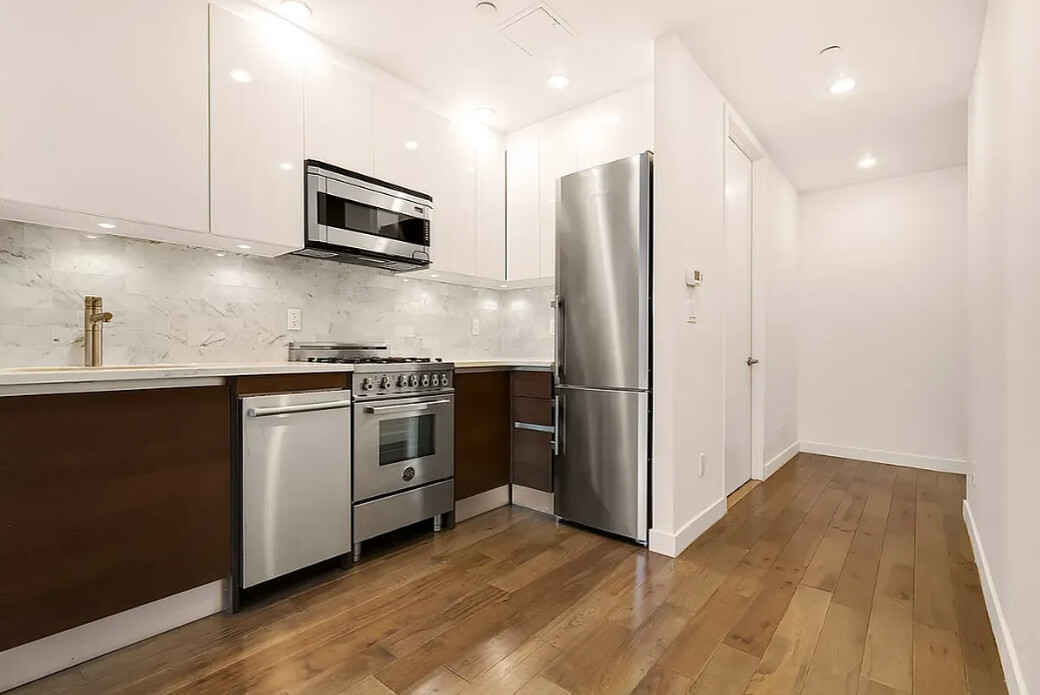 11-35 45TH Avenue 3H