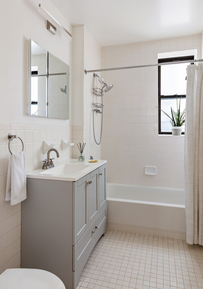 101 W 115TH Street 4C