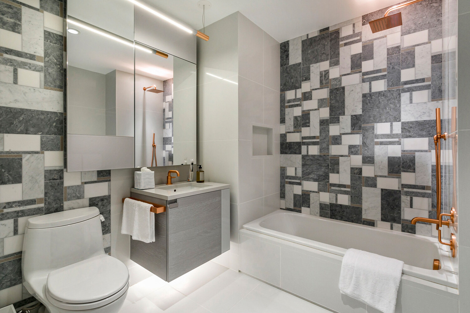 1 CITY Point 66D