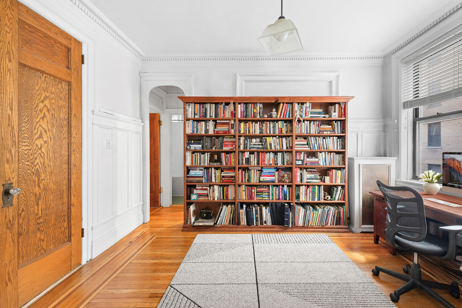 532 W 111TH Street 53/54