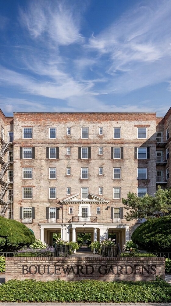 55-01 31ST Avenue 2B