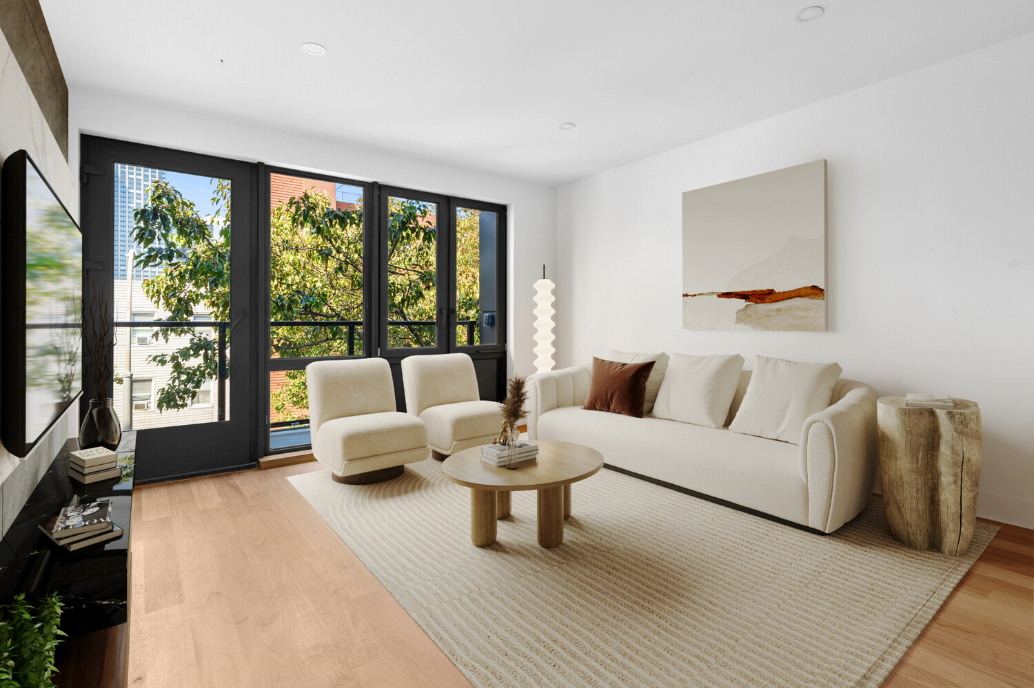 36 INDIA Street 5C