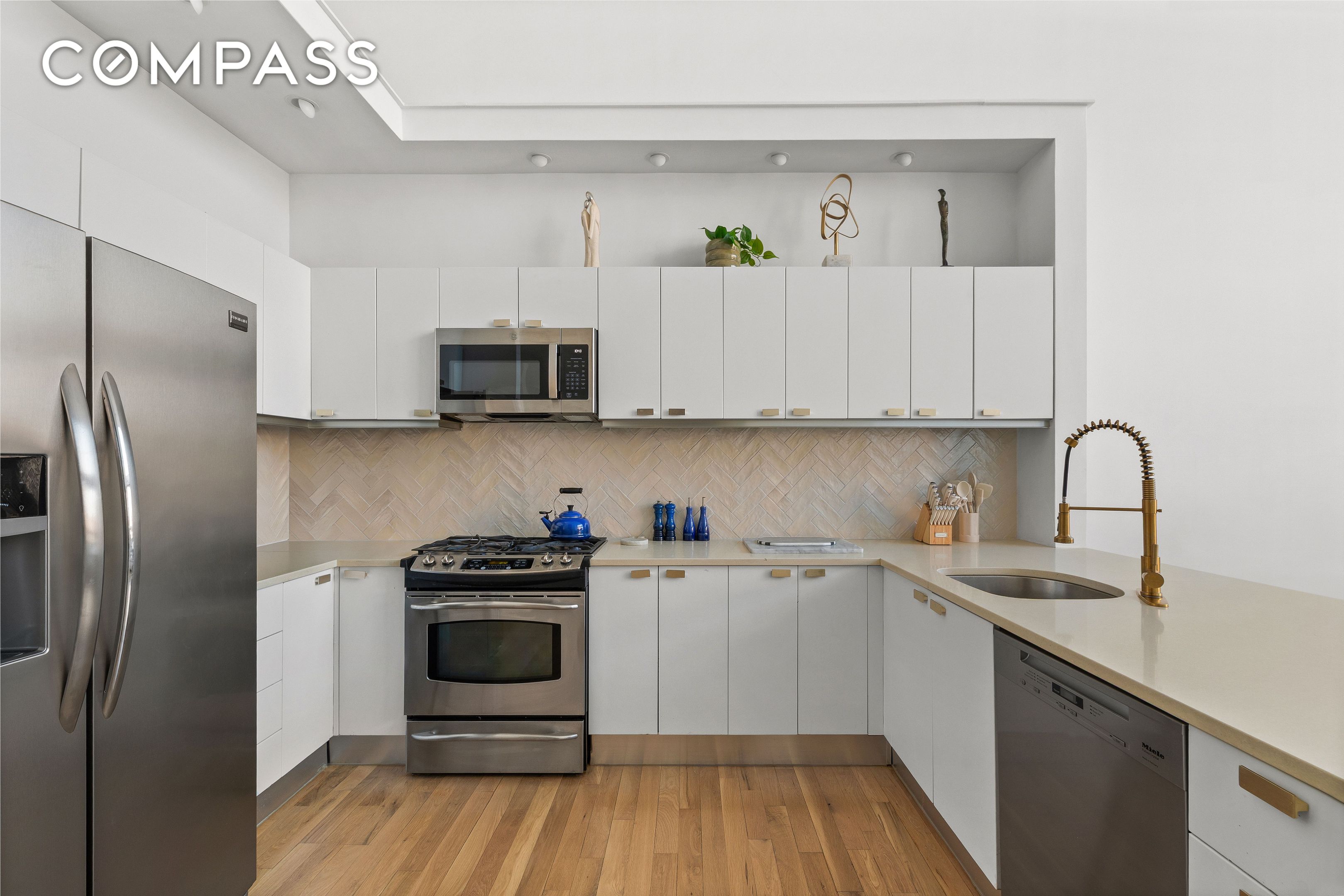364 Myrtle Avenue 2B