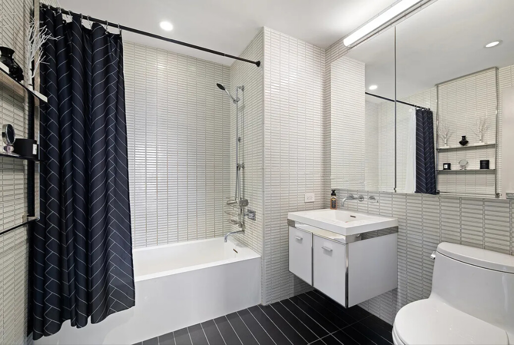 252 SOUTH Street 46K