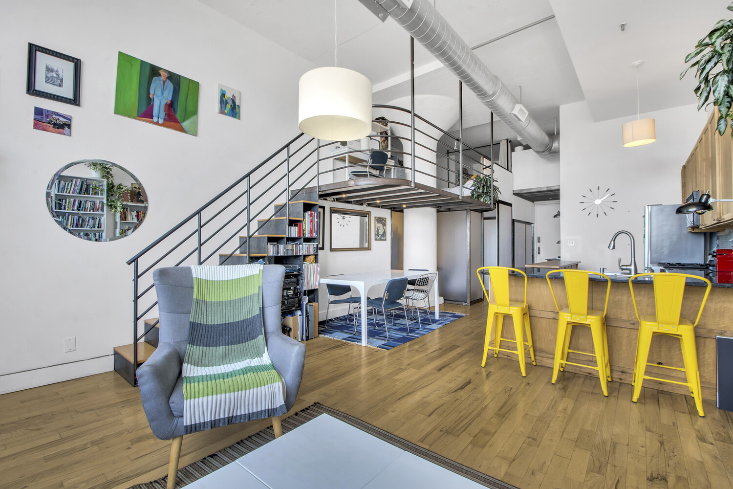 689 MYRTLE Avenue 3B