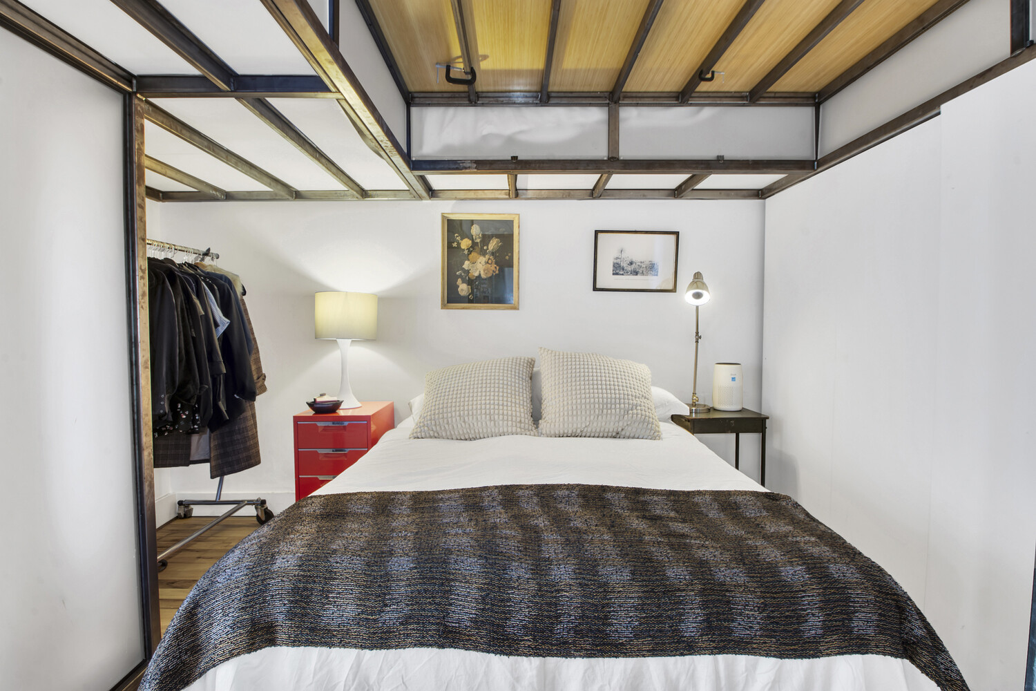 689 MYRTLE Avenue 3B