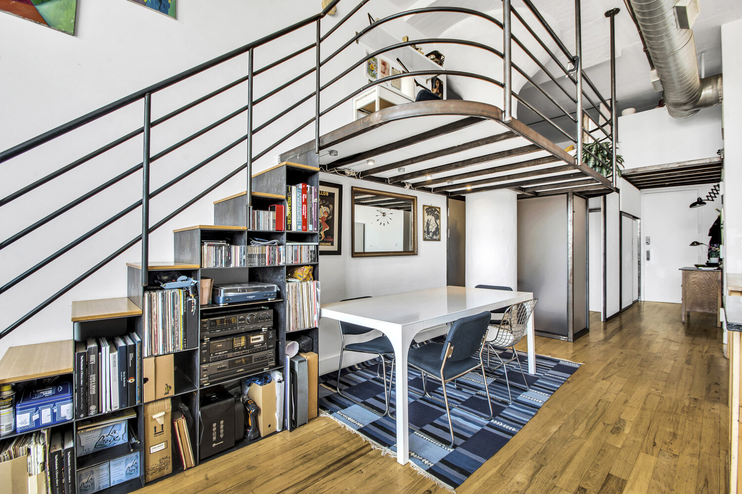 689 MYRTLE Avenue 3B