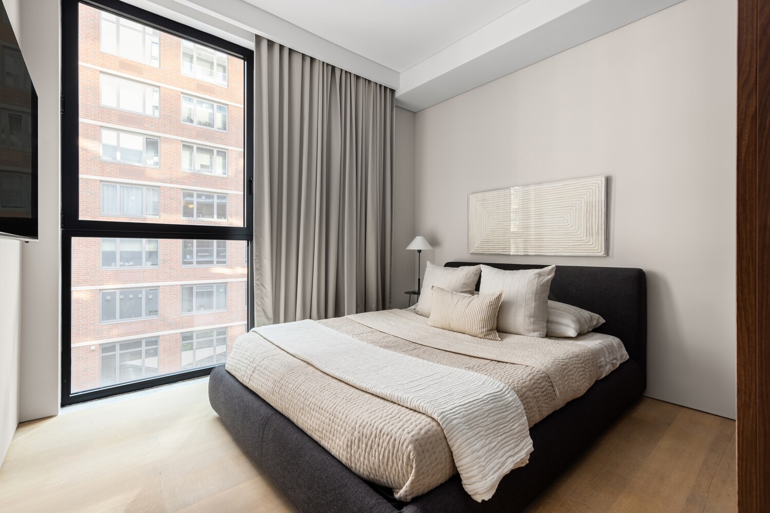 522 W 29TH Street 4A