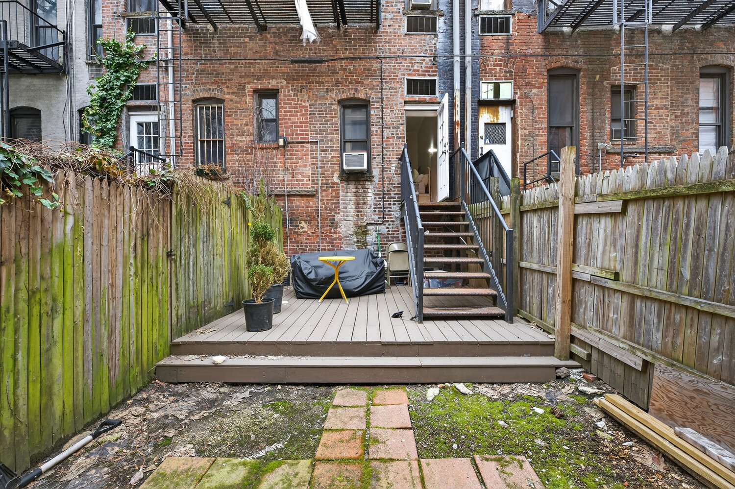 319 E 90TH Street 1
