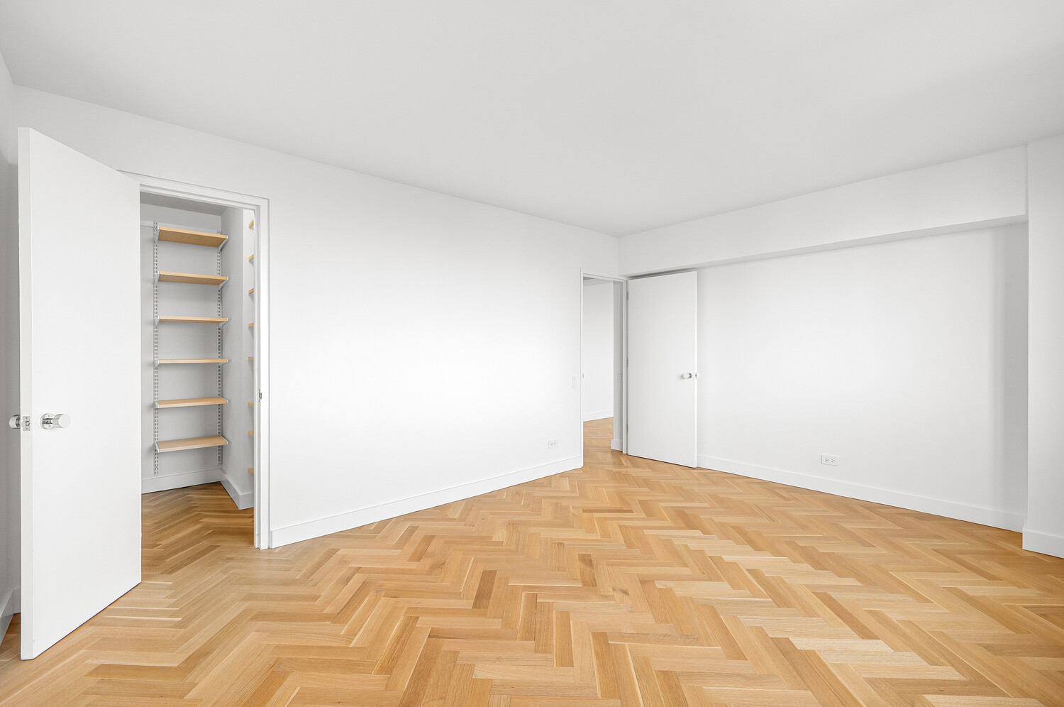 45 W 67TH Street 25F