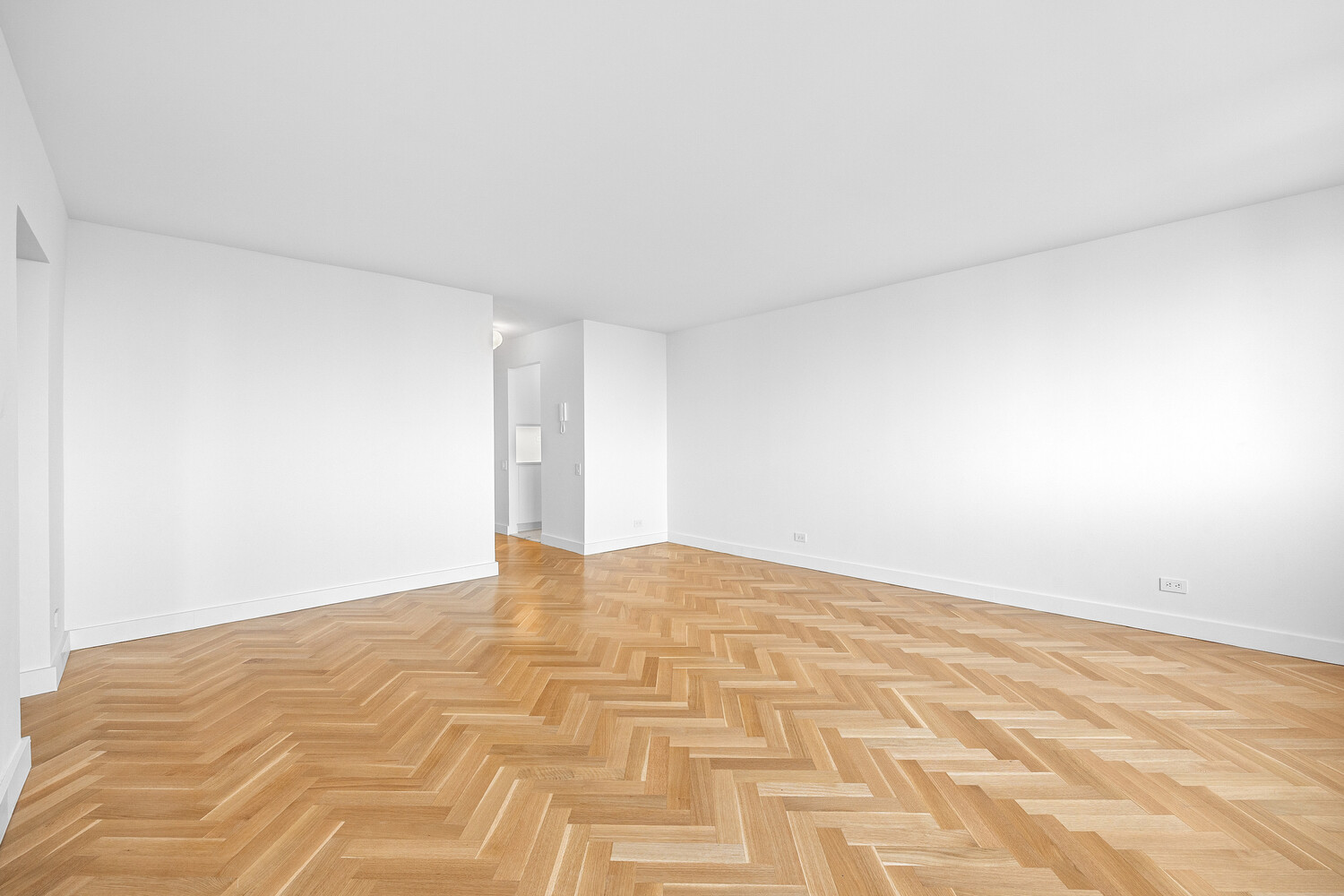 45 W 67TH Street 25F