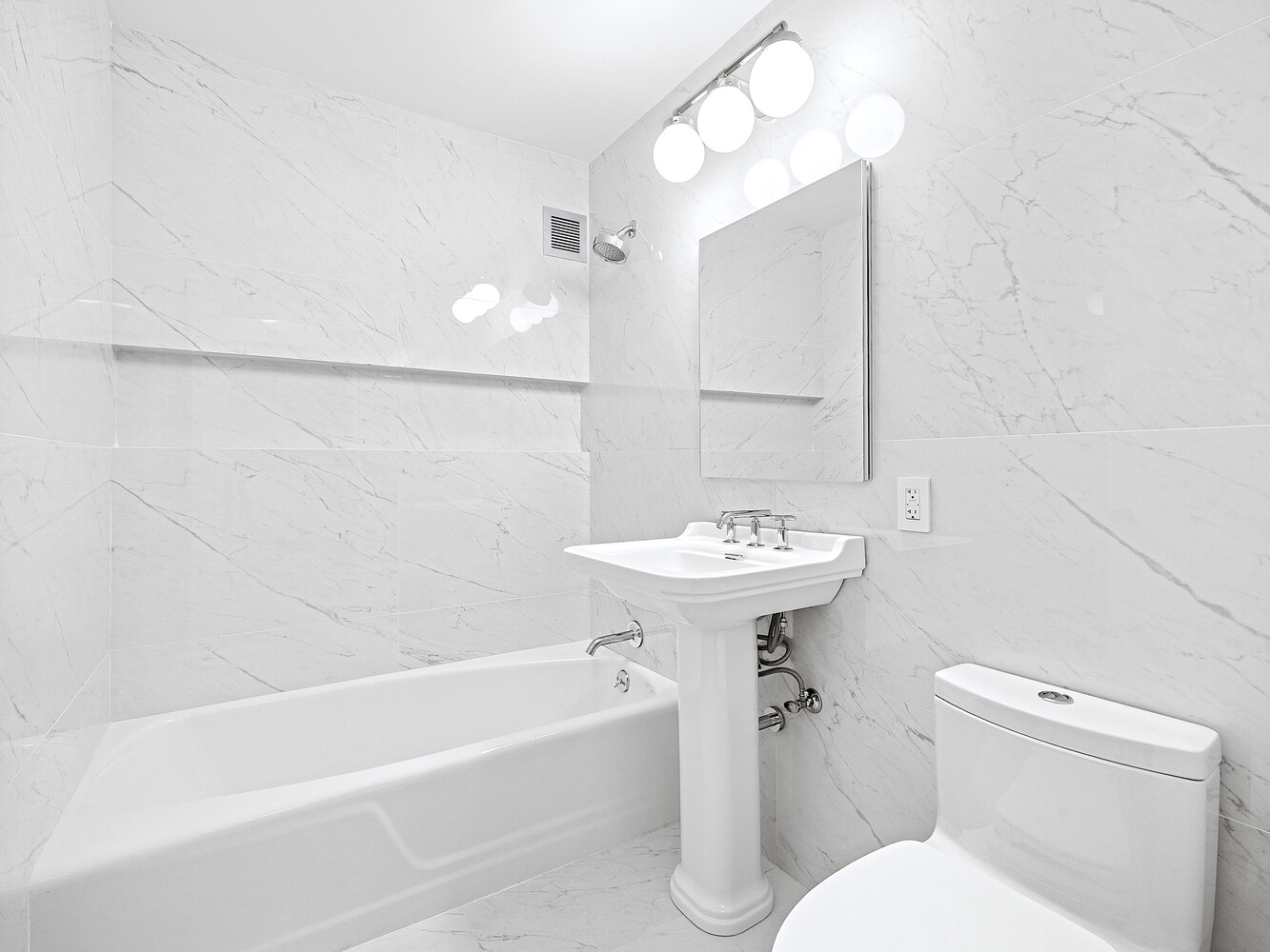 45 W 67TH Street 25F