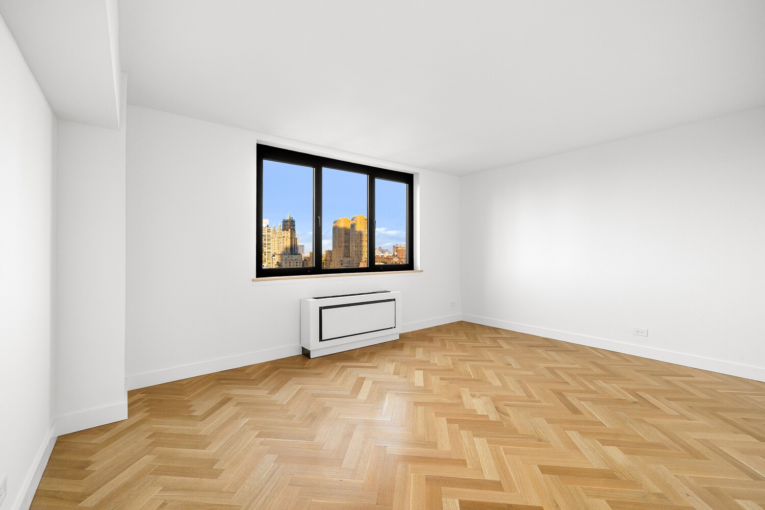 45 W 67TH Street 25F