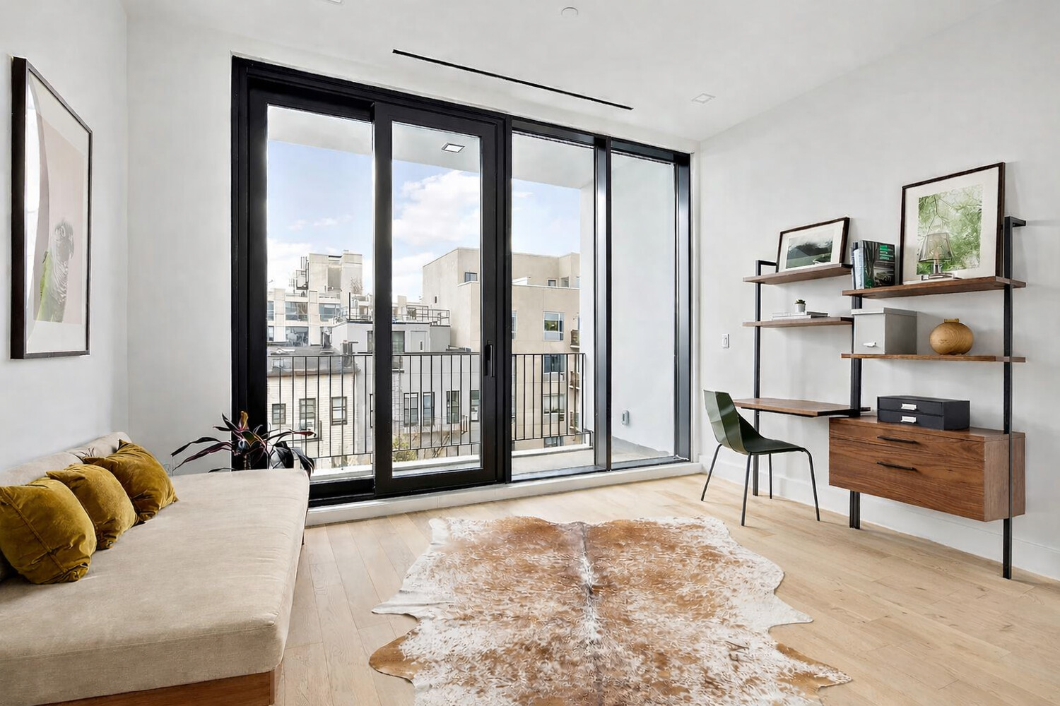 256 N 9TH Street PH1