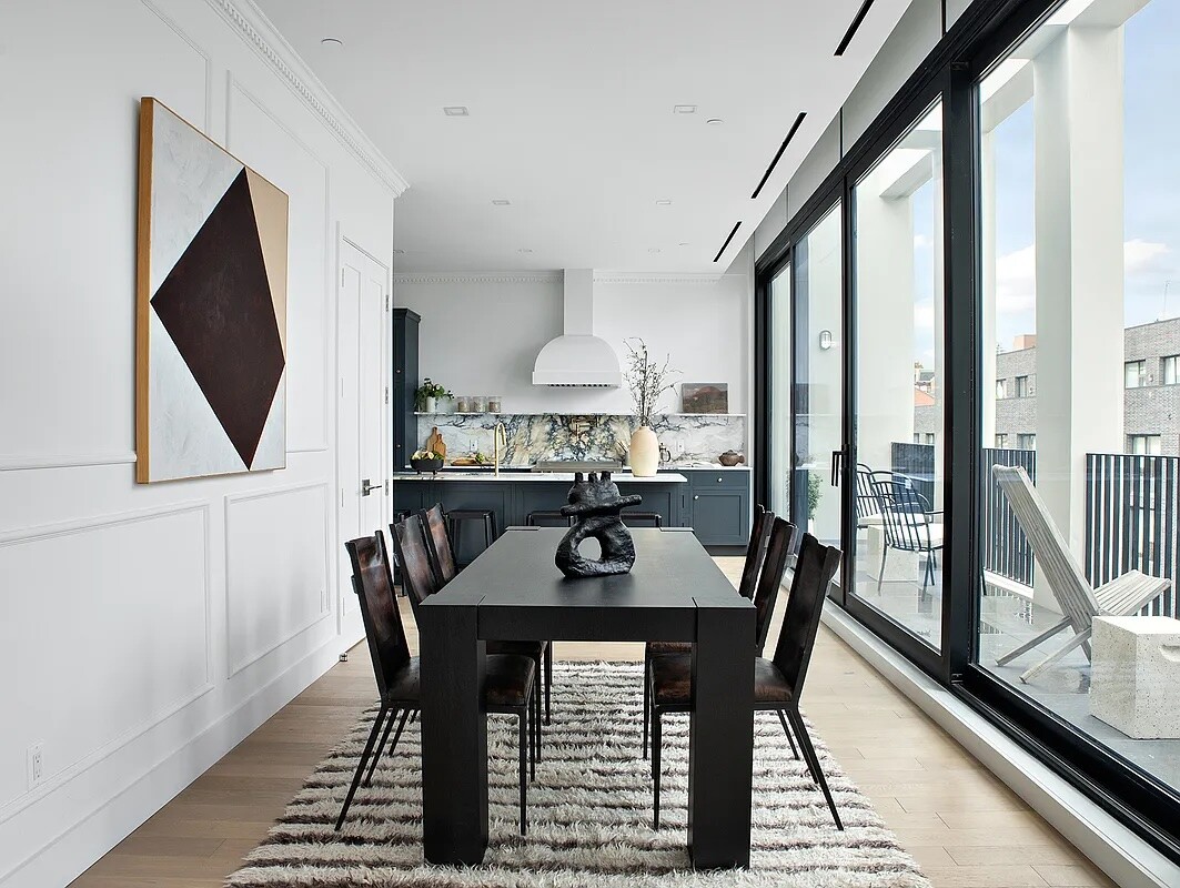 256 N 9TH Street PH1