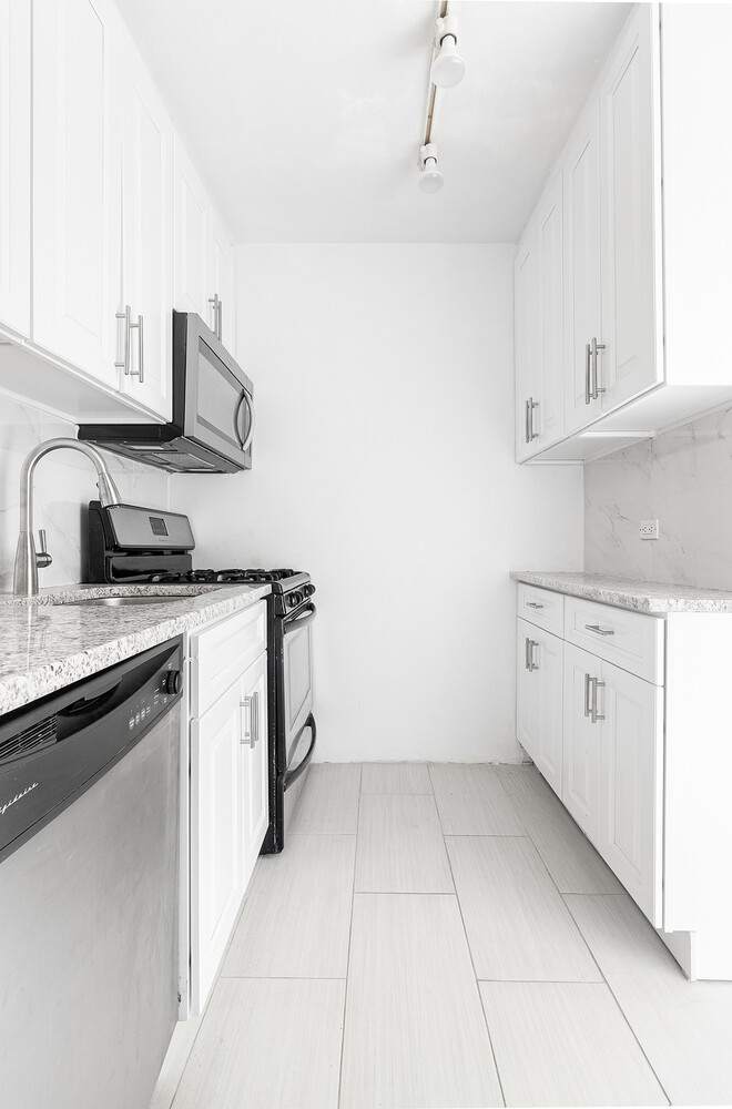 343 E 30TH Street 17H