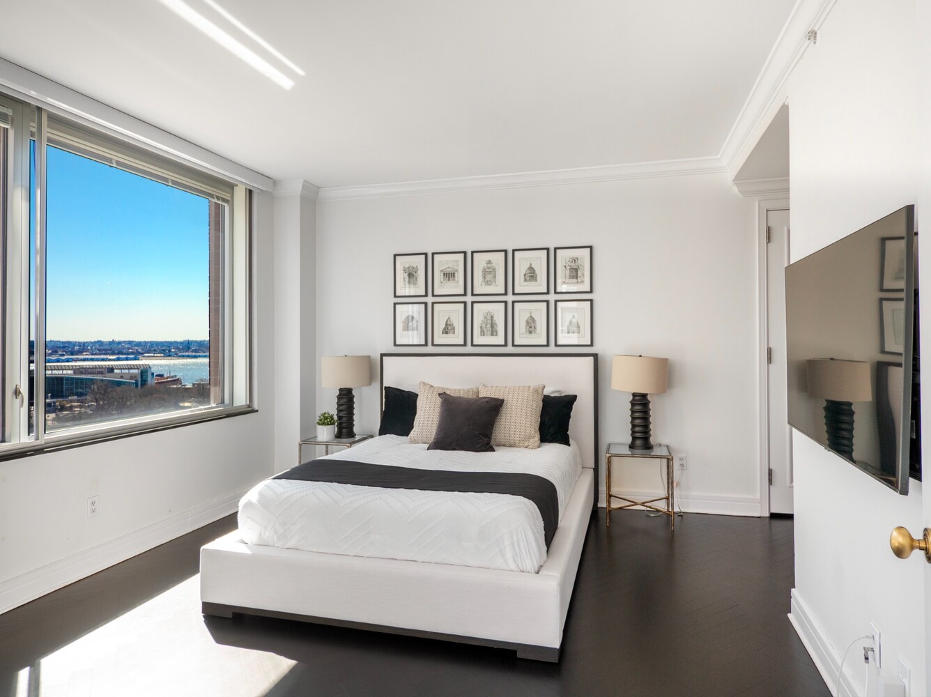 10 LITTLE WEST Street 16C