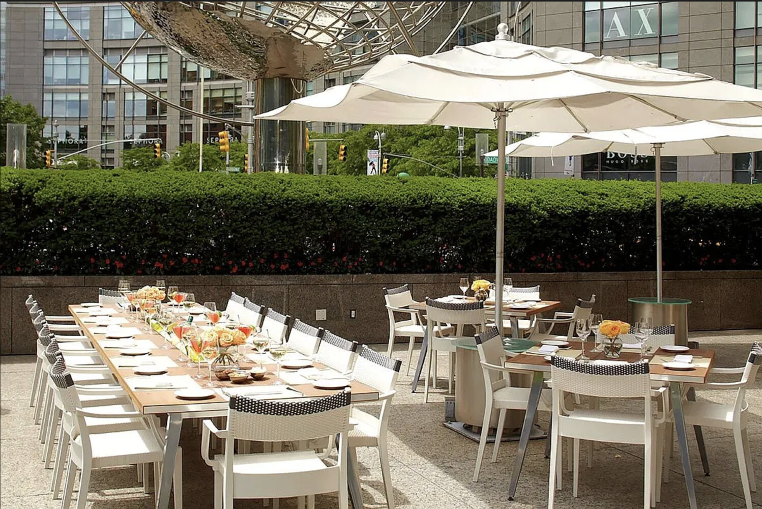 1 CENTRAL Park W 316