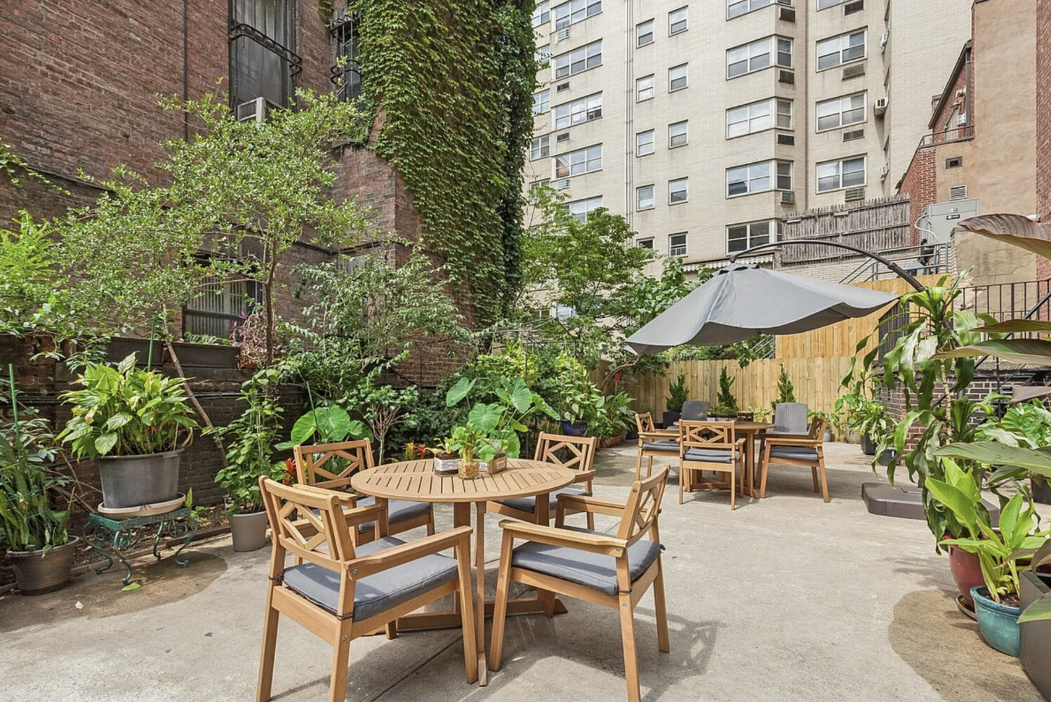 110 E 36TH Street 4C