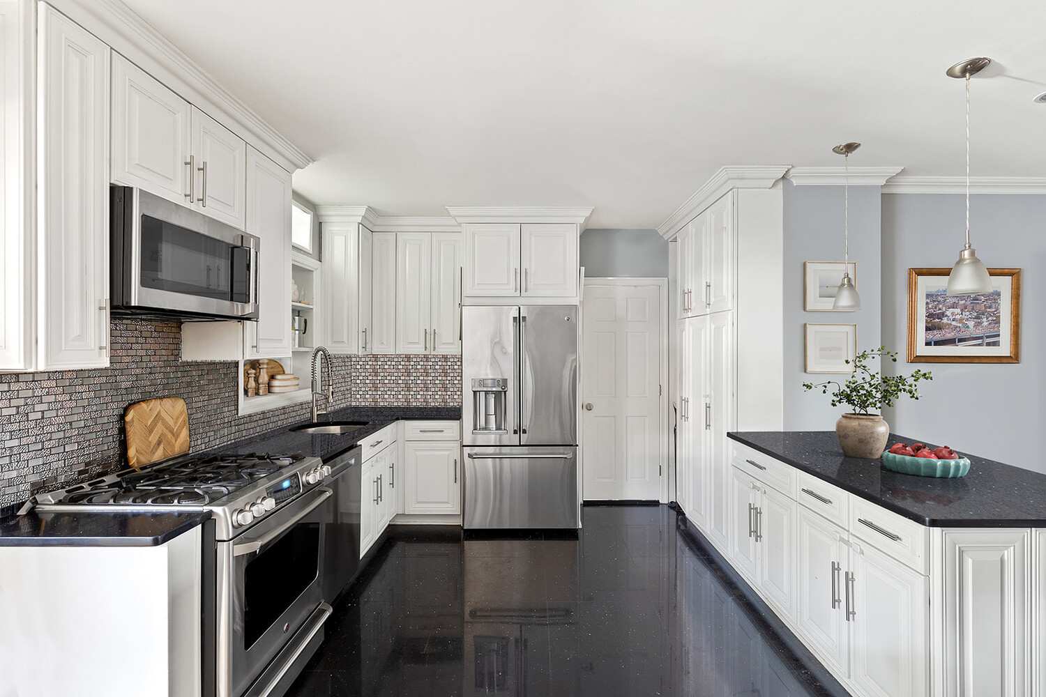 32 REEVE Place TWNHSE