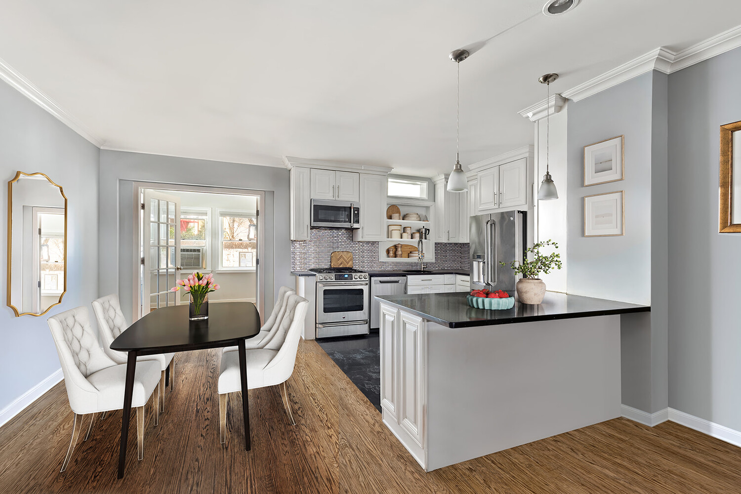 32 REEVE Place TWNHSE