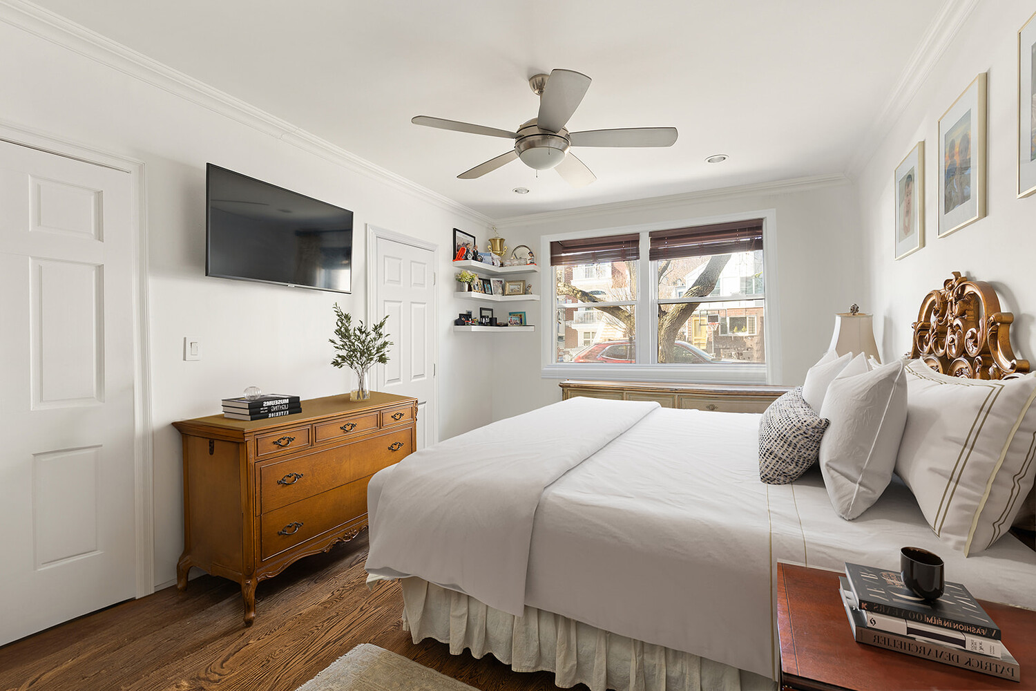 32 REEVE Place TWNHSE