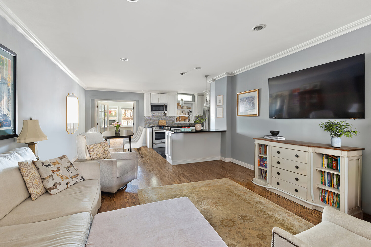 32 REEVE Place TWNHSE