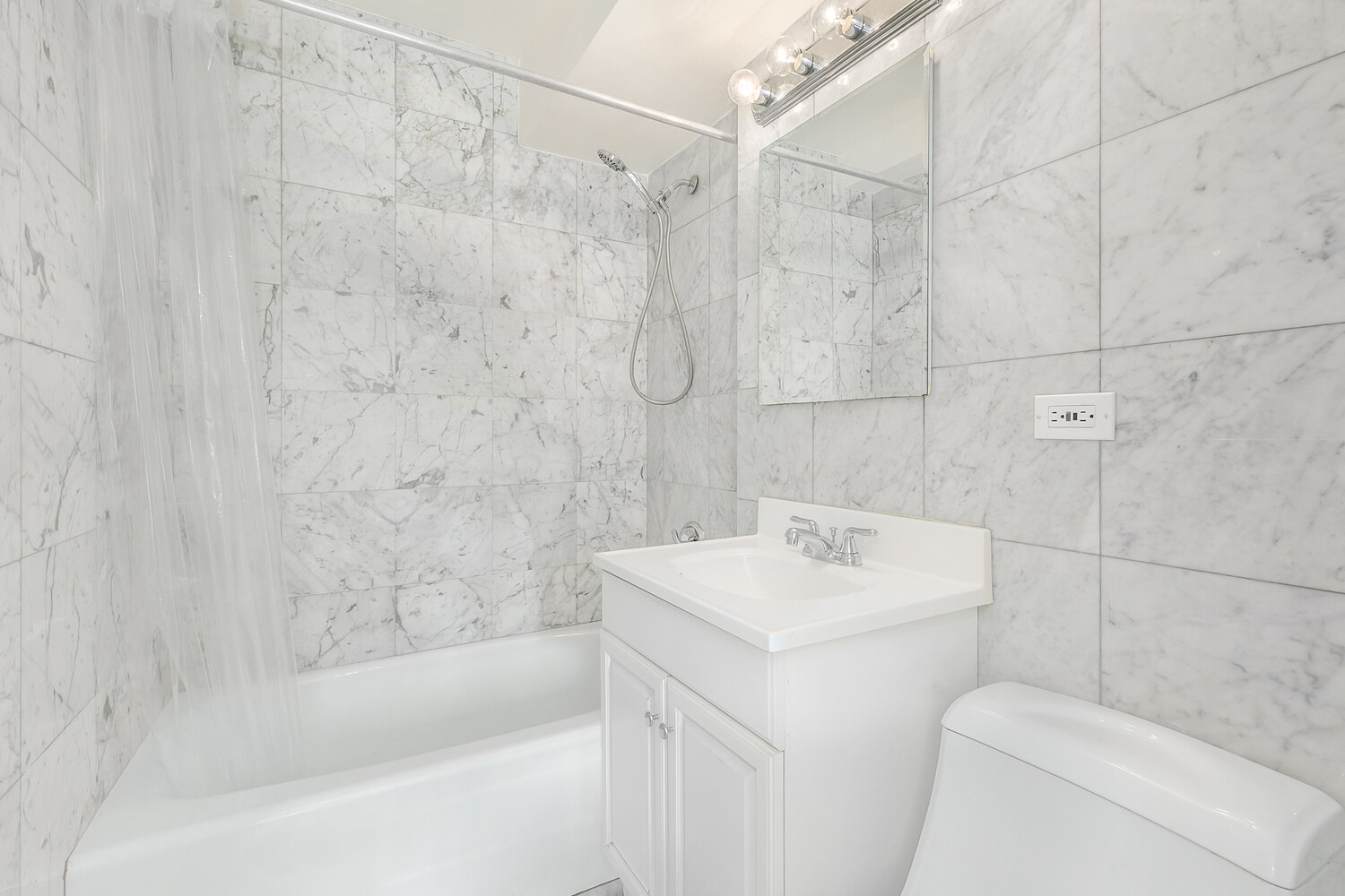 240 E 55TH Street 10A
