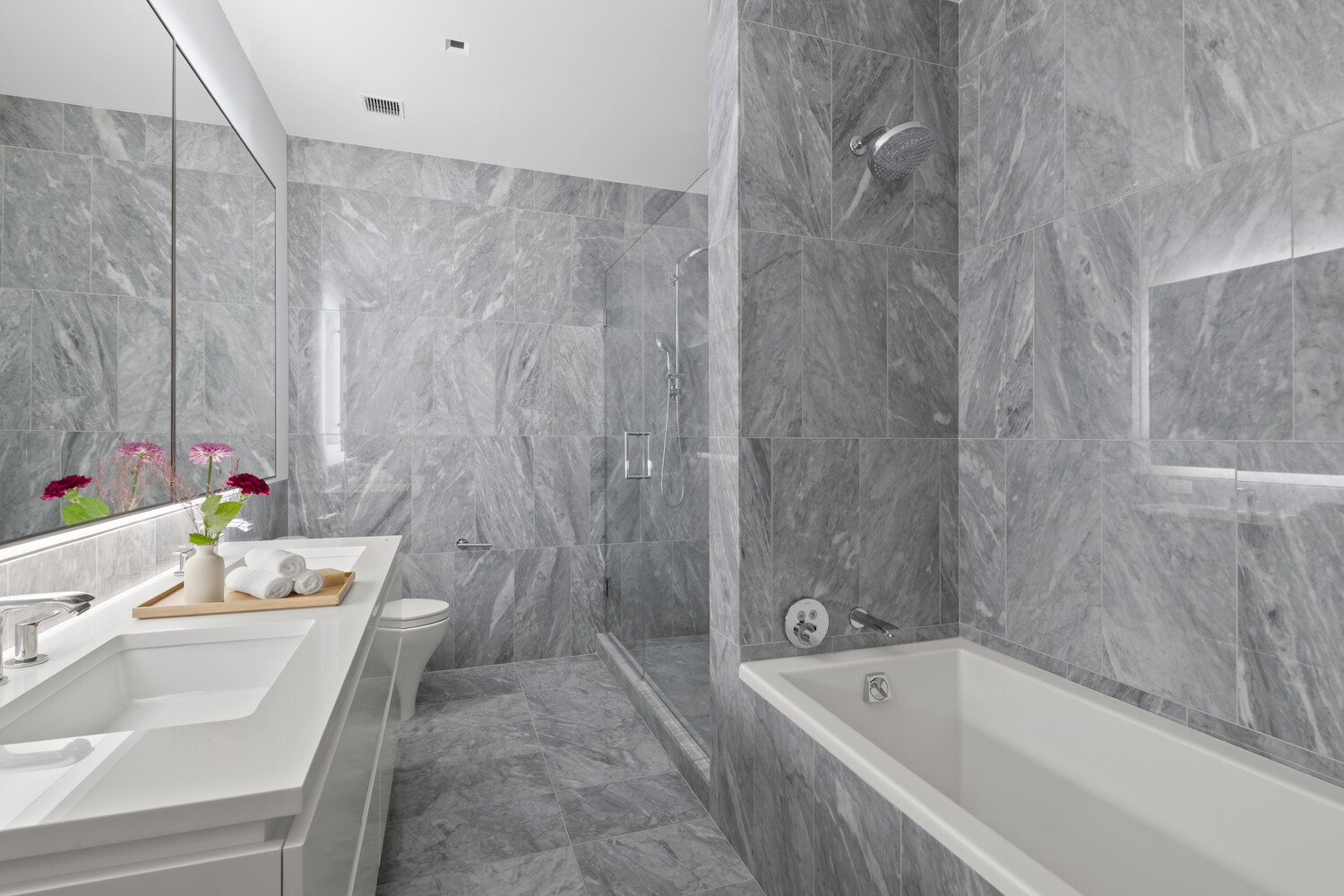 450 WASHINGTON Street TH5