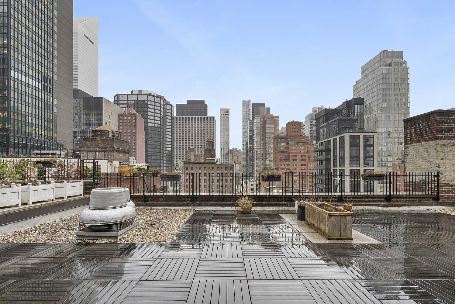235 E 49TH Street 6E