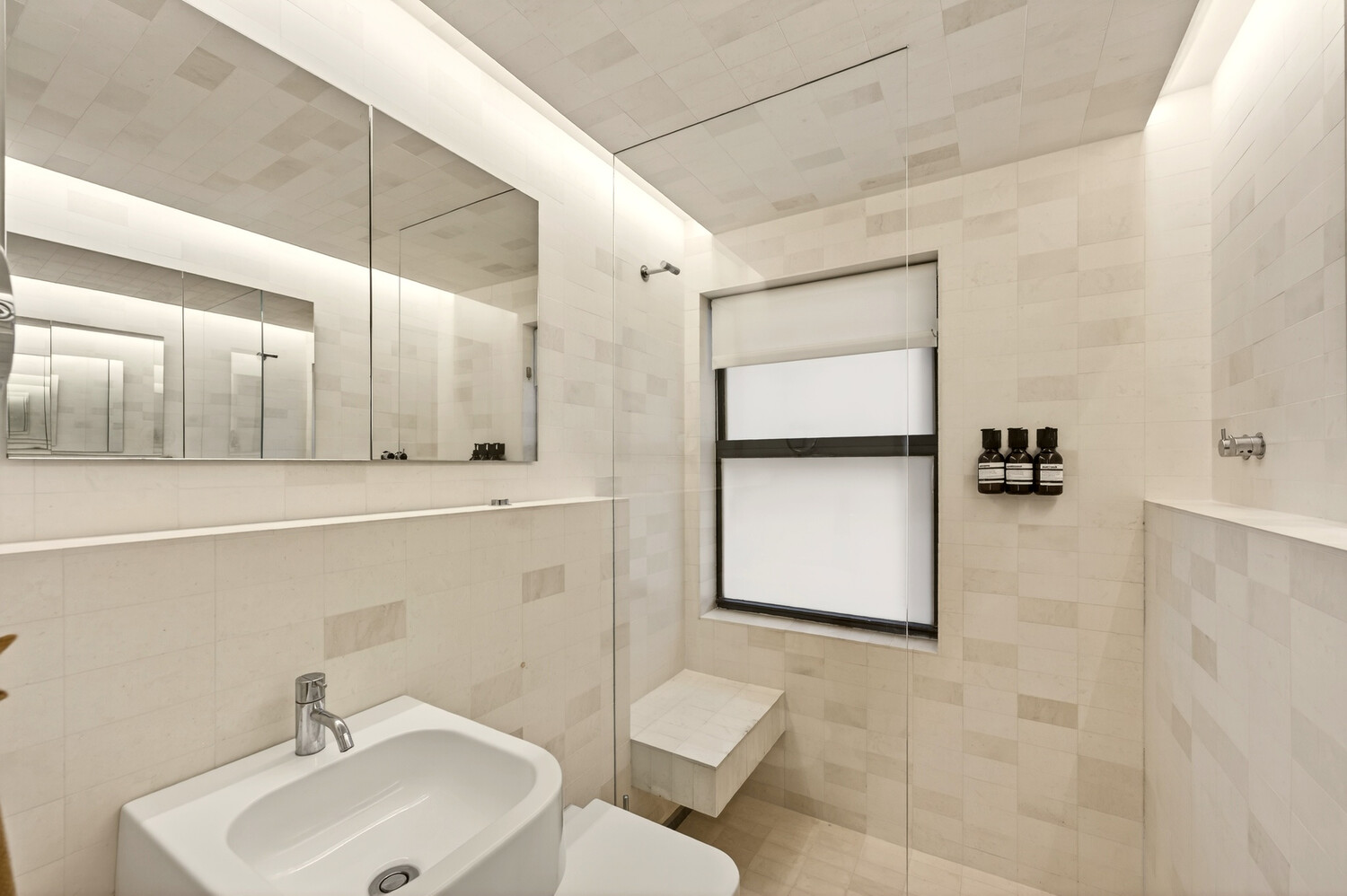 235 E 49TH Street 6E