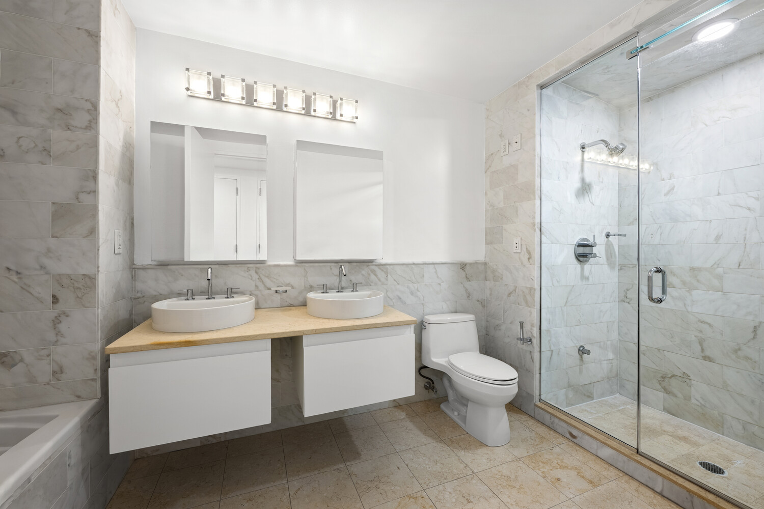 50 W 15TH Street 2D