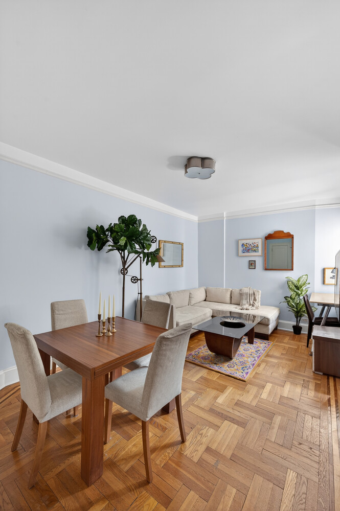 345 E 77TH Street 4D