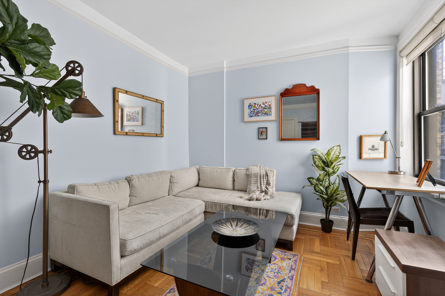 345 E 77TH Street 4D