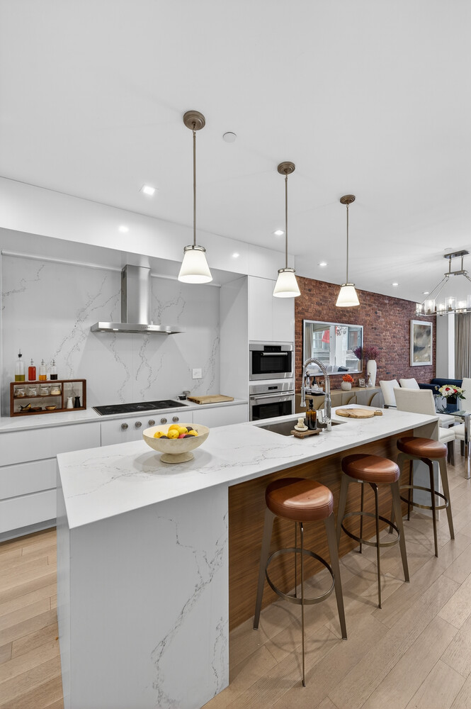 17 E 17TH Street 2FL