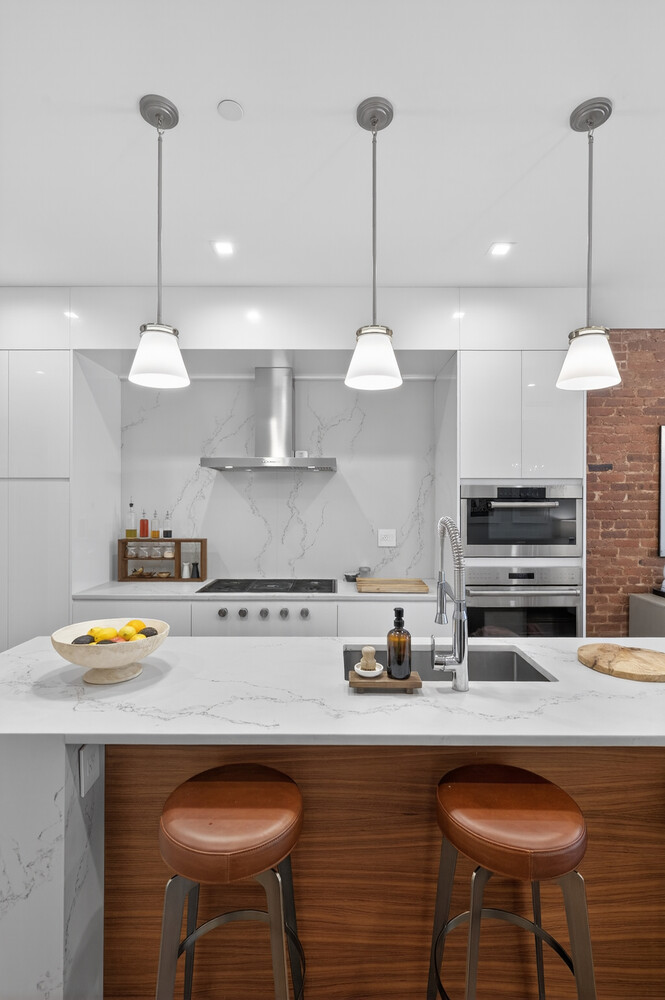 17 E 17TH Street 2FL